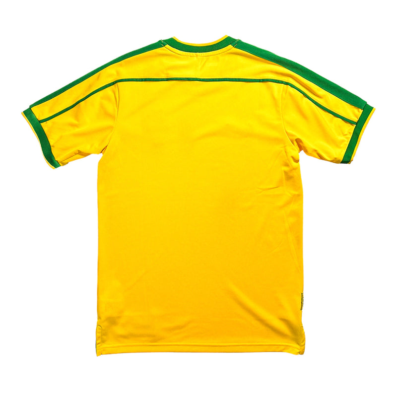 Relanzamiento de la camiseta de Brasil 1998